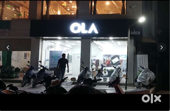 Show Room available at Naroda Prime Location.7500