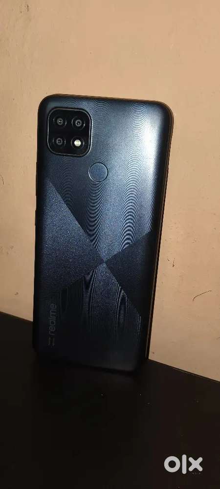 Mobile with no damage (REALME C21 4g) 4gb ram / 64gb memory