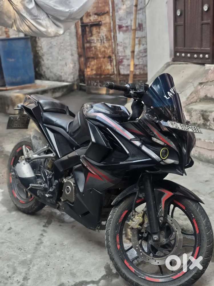 Pulsar RS 200 mint condition