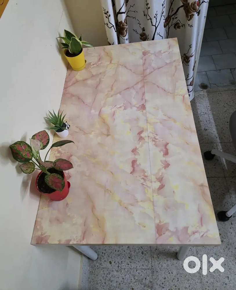 Foldable table with mattress & Ikea Table