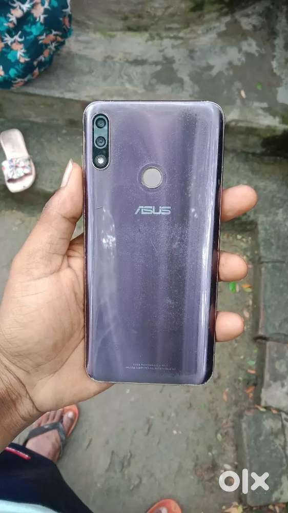Zenfone max Pro m2 (6/64)
