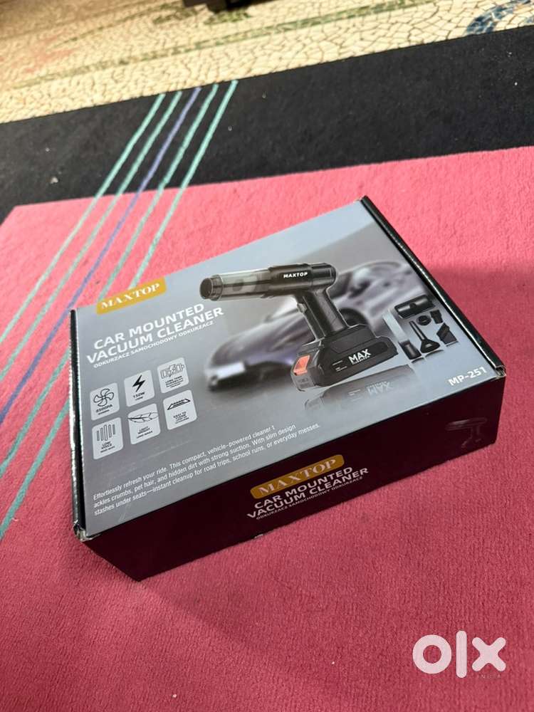 CAR MOUNTED VACCUM CLEANER