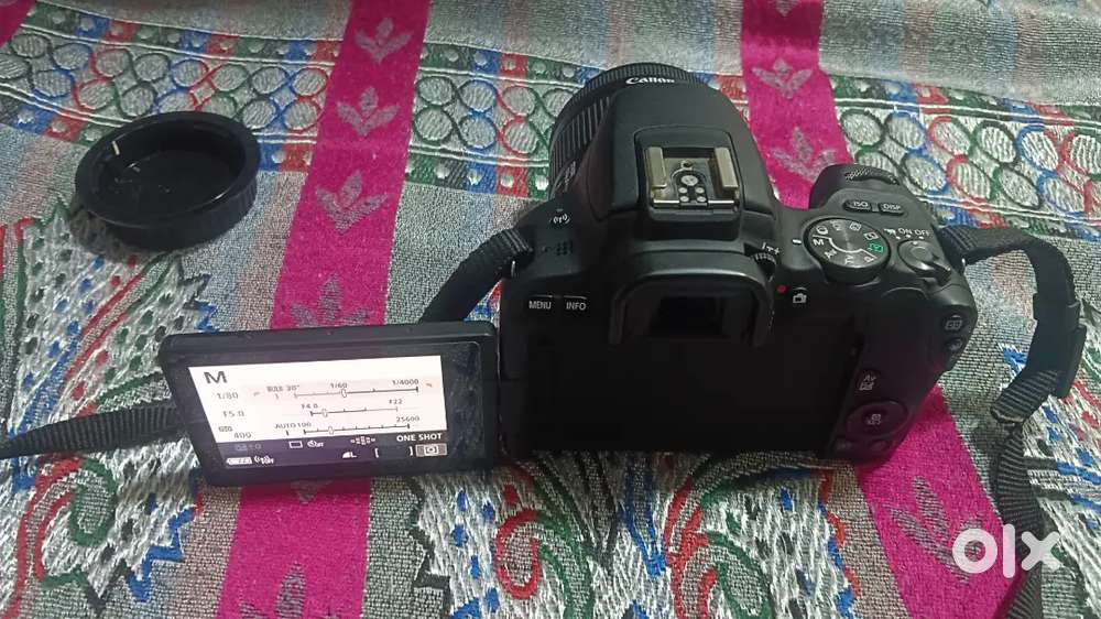 Canon 200D Camera very good condition