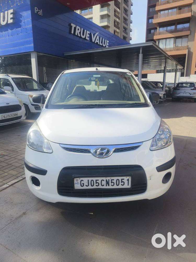 Hyundai i10 1.1L iRDE ERA Special Edition, 2010, CNG & Hybrids