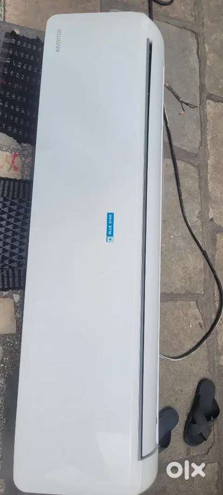 Blue star 2 Ton Air condition