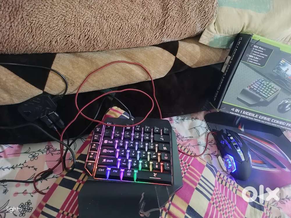 4 in 1 mobile combo pack...