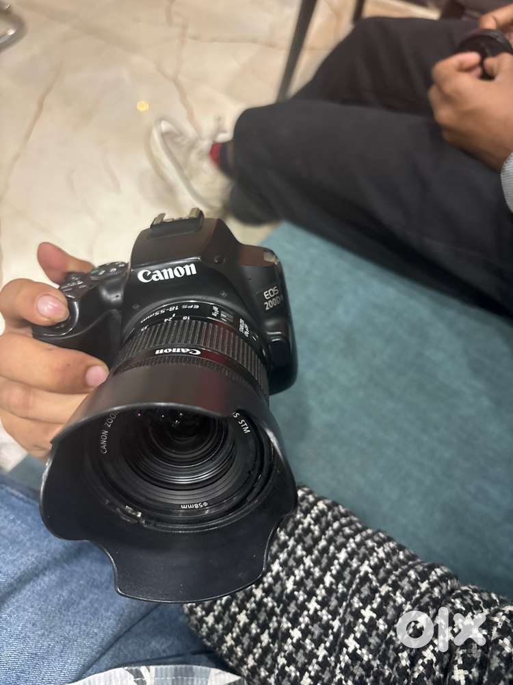 200D Mark 2 Camera