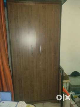 7 feet plywood almirah