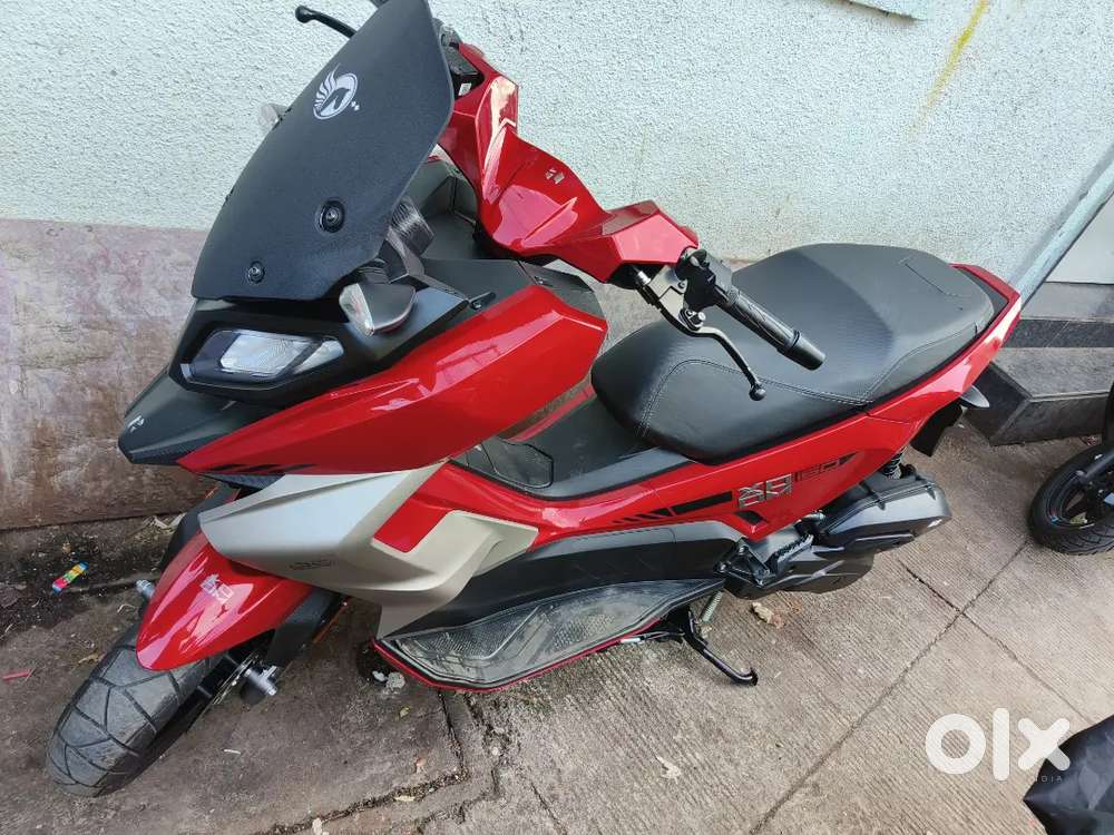 Xoom 160 salling price 1.70 lac