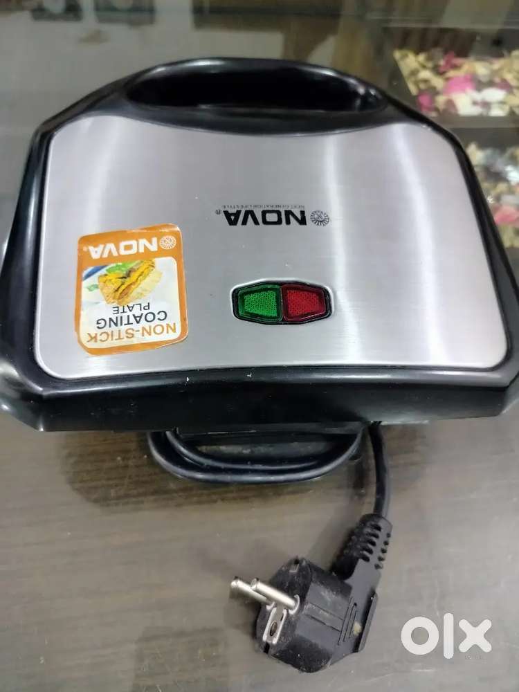 Sandwich maker grill