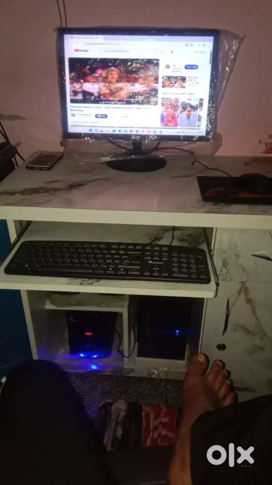 Complete PC Setup (CPU + Monitor + Keyboard + Mouse)