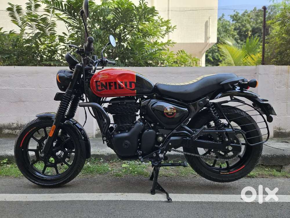 RE HUNTER 350, 2023,SINGLE HANDLED, PAY:30000,GET IT IN EMI