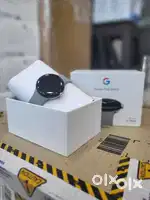 Google Pixel Watch Champagne Gold case with Hazel Active band Storage)