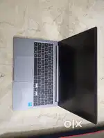 Samsung Galaxy Book 4  i5
URGENT SALE RARELY USED