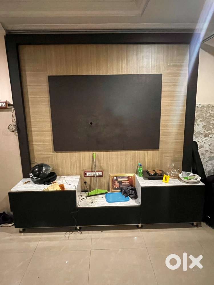 Tv cabinet