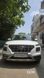Hyundai Venue 1.2 S (O), 2021, Petrol