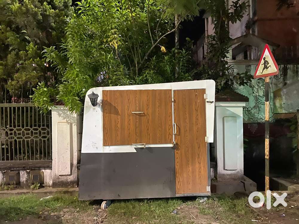 Food cart for rent/sale