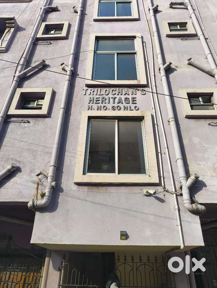 Flat in sitaramdera