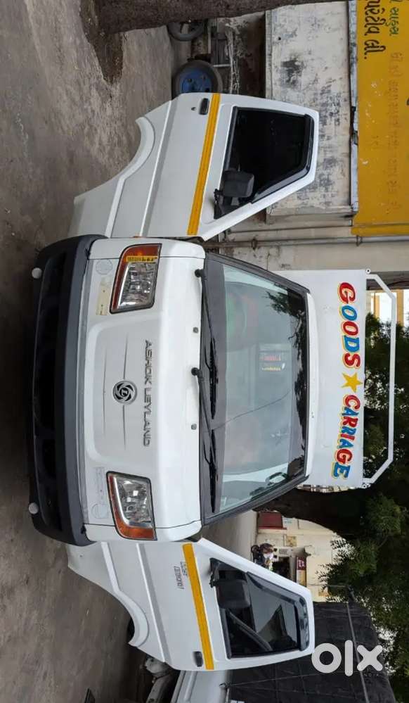 Ashok Leyland dost strong MODEL 2016/17 Condition100%  insurance nil