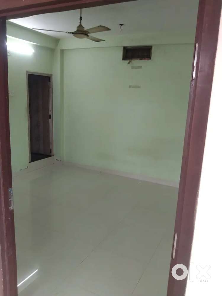 1 RK RENT DENA HAI GIRLS OR BACHULER