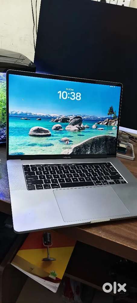 MacBook Pro16 urgent sale