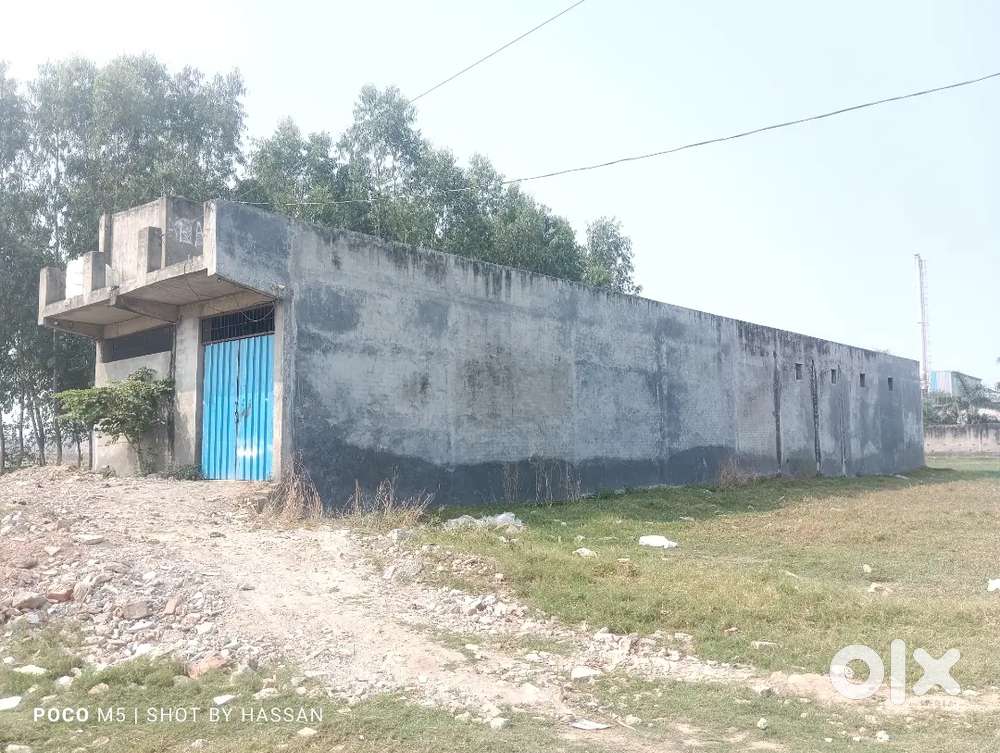 Godown for sell 300 gaj