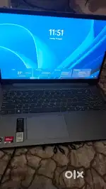 Lenovo IdeaPad slim i3