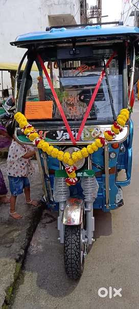 E rickshaw sel karni hai