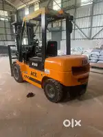Now hiring a forklift driver