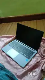 Samsung Galaxy Book4 Laptop, ,16GB RAM,512GB SSD,3 Months Old(unused)