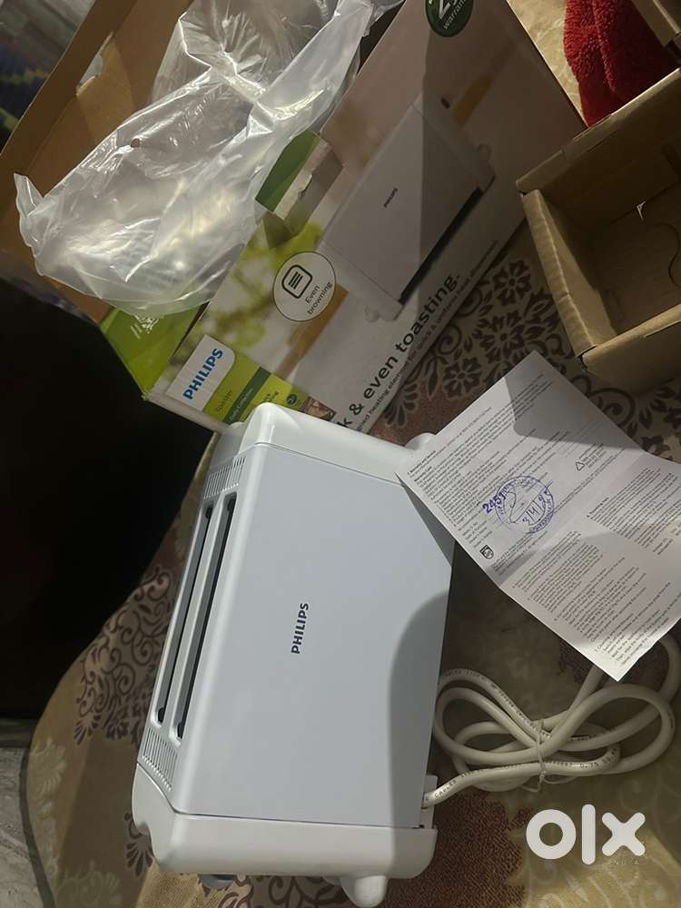 PHILIPS BRAND NEW BREAD TOASTER Product name/Model-HD4815/28