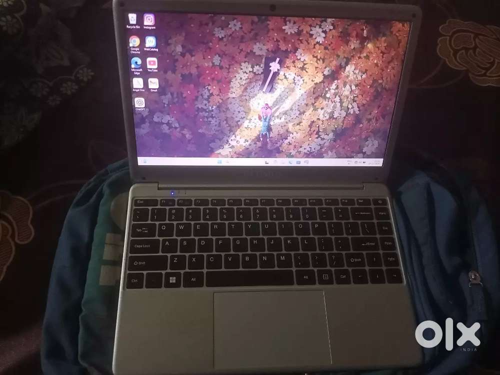 Ultimus 11th gen 8gb 512