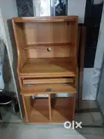 Computer table in great condition