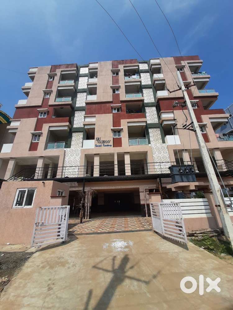 2 BHK semi-furnished flat for rent in Achuthapuram prime location