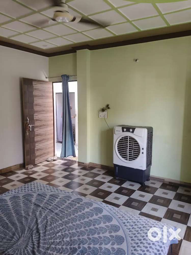 1bhk floor for rent near medical College chowk lucknow