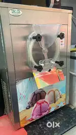 Ice cream making machine