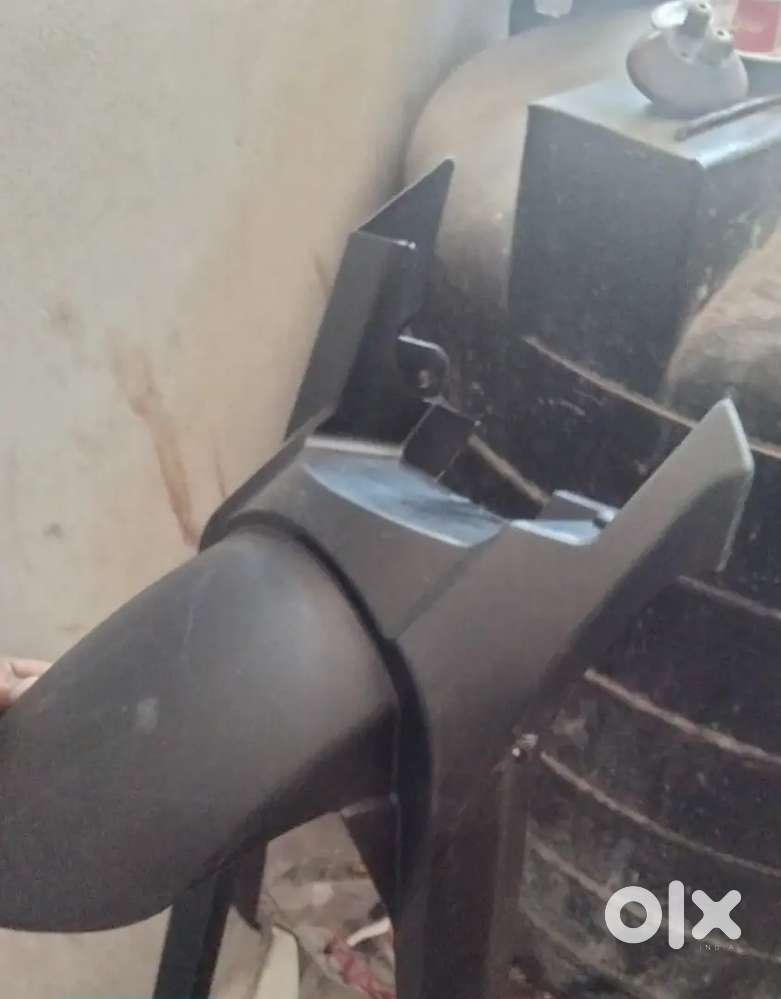 Yamaha FZ V2 mudguard