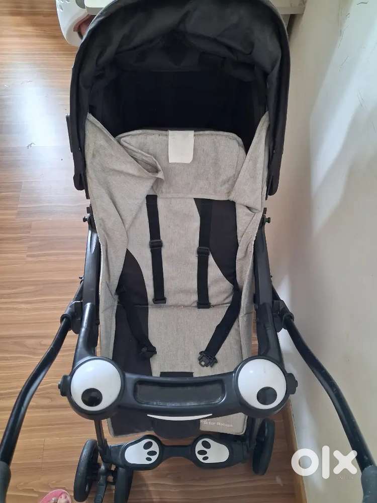 R for Rabbit baby stroller