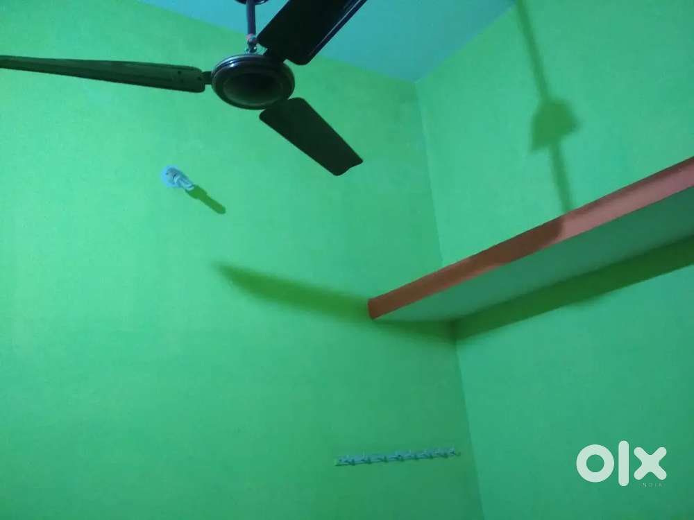 ROOM ONLY FOR GIRLS (jaldi ayeye jaldi payeye)