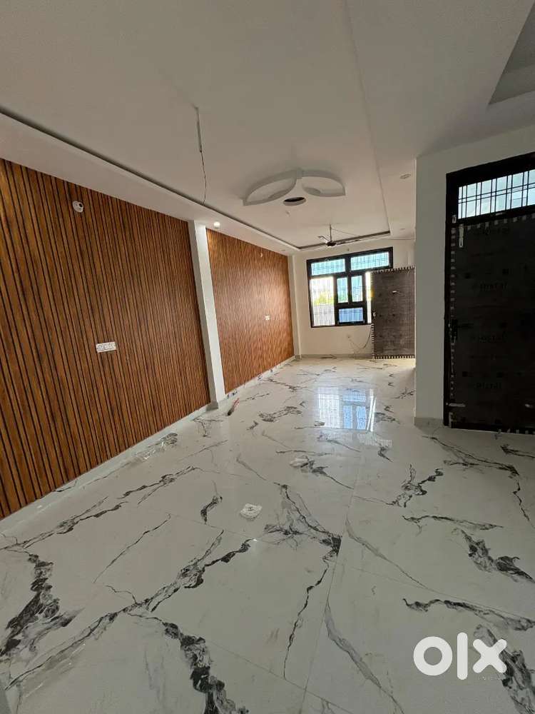 Luxury Row Houses at 80 Feet Road Jankipuram