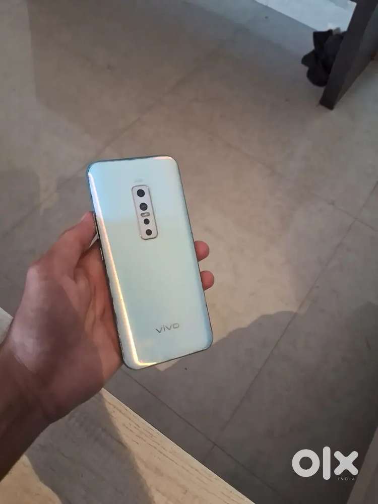 Phone in Good condition price negotiable