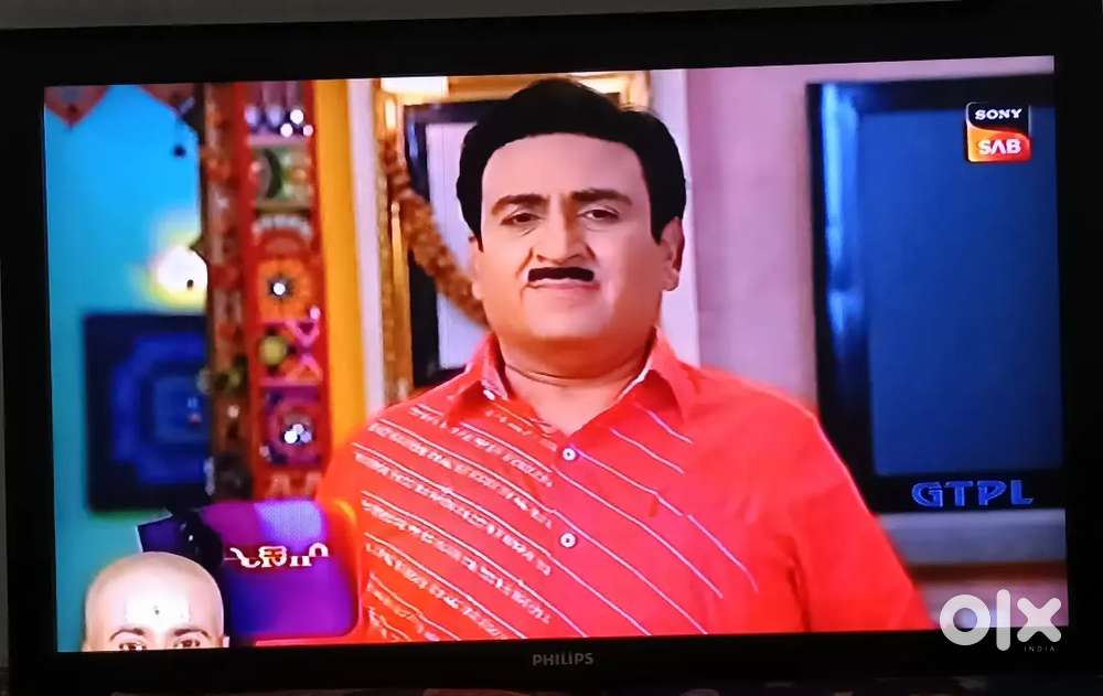 Original ha Philips Led Tv 43 inches ka ha do line aa rahi ha