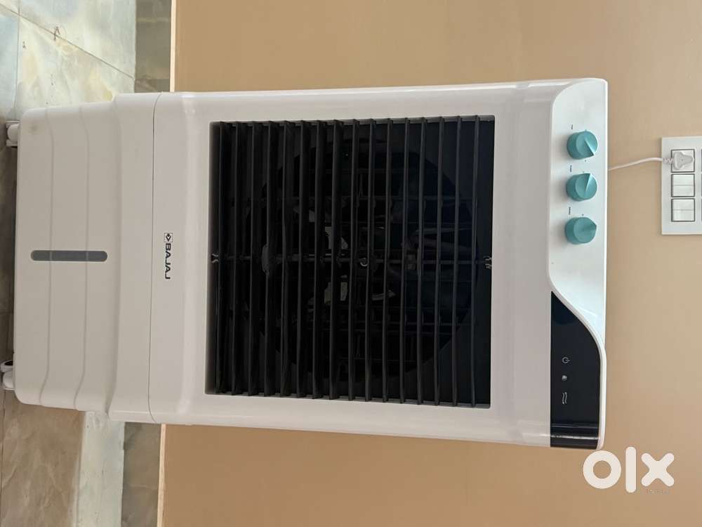 Bajaj cooler