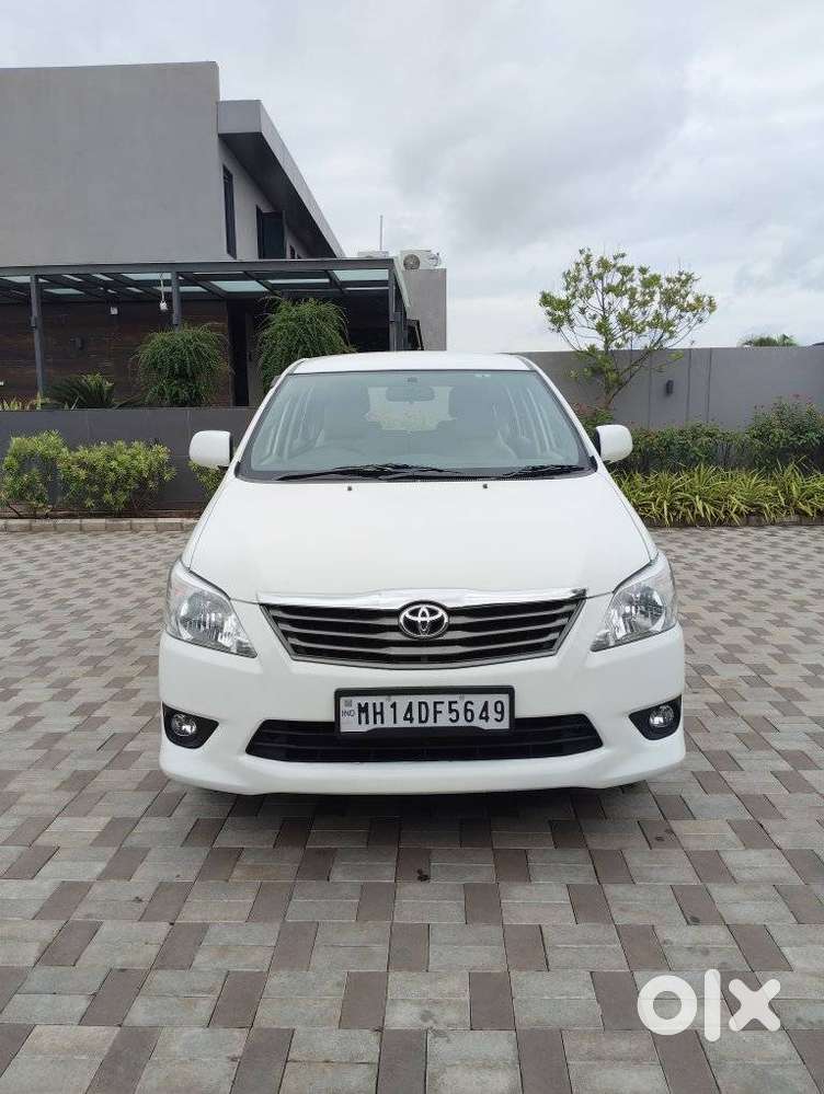 Toyota Innova 2.5 GX (Diesel) 7 Seater BS IV, 2012, Diesel