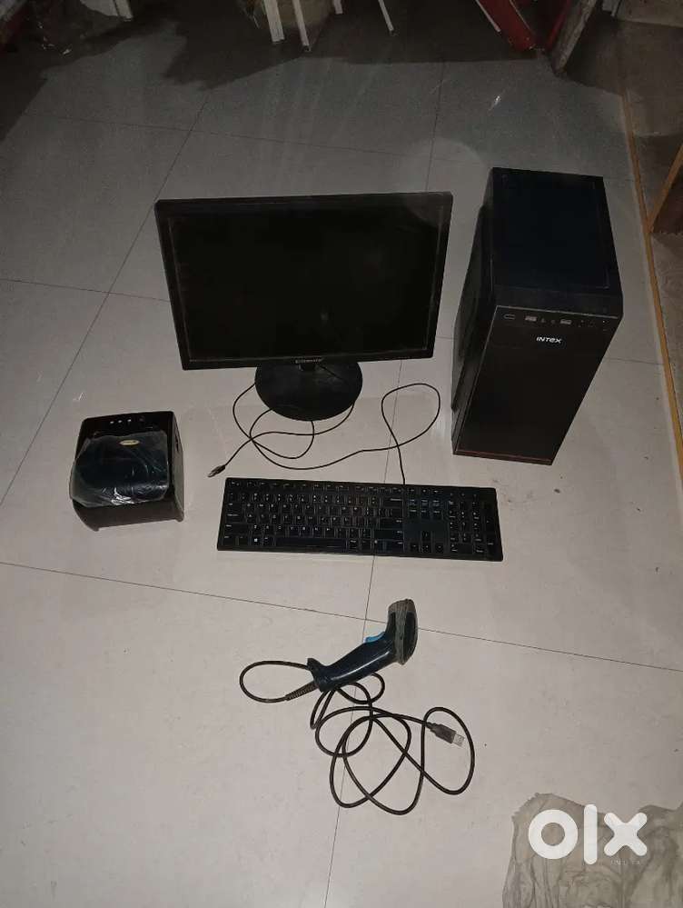 LED  COMPUTER  SHOP RACK COMPETE  SET