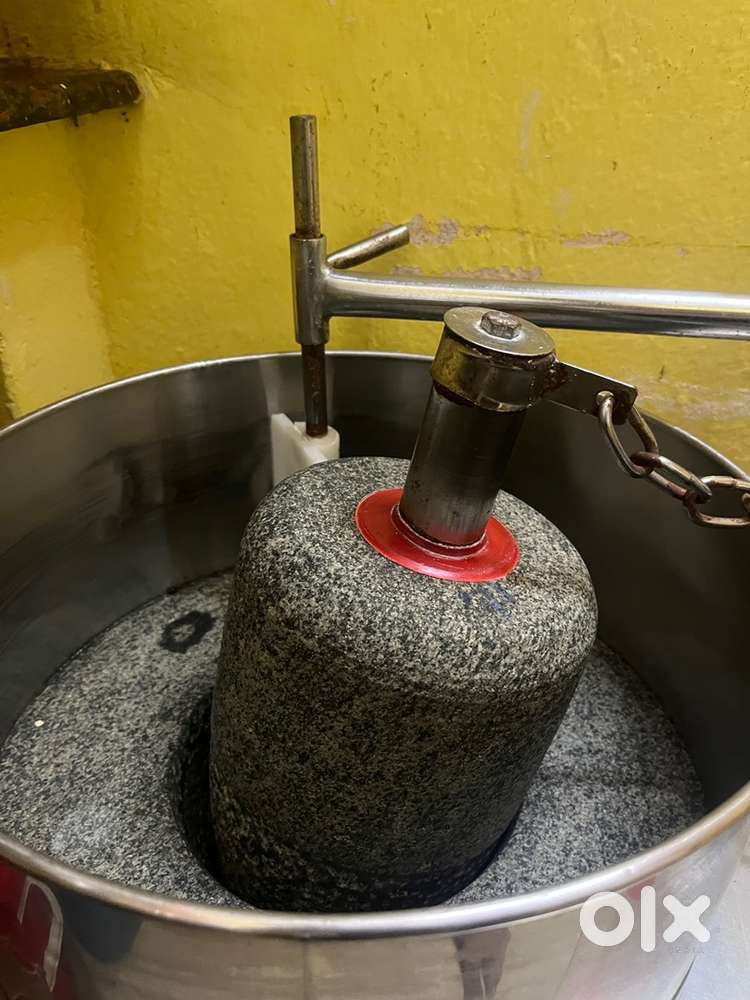 Lakshmi Grinder  2 Liters  Good condition