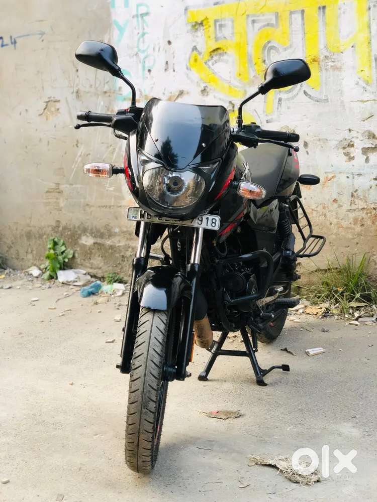 Bajaj Pulsar 125 E20 BS6 Model