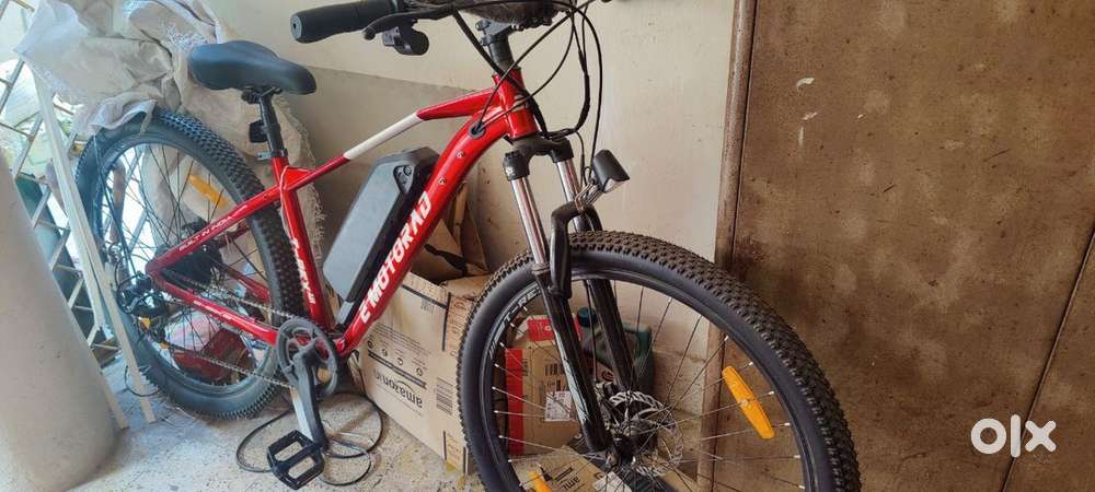 Not even used once 1 year old electric bicycle Emotorad for sale