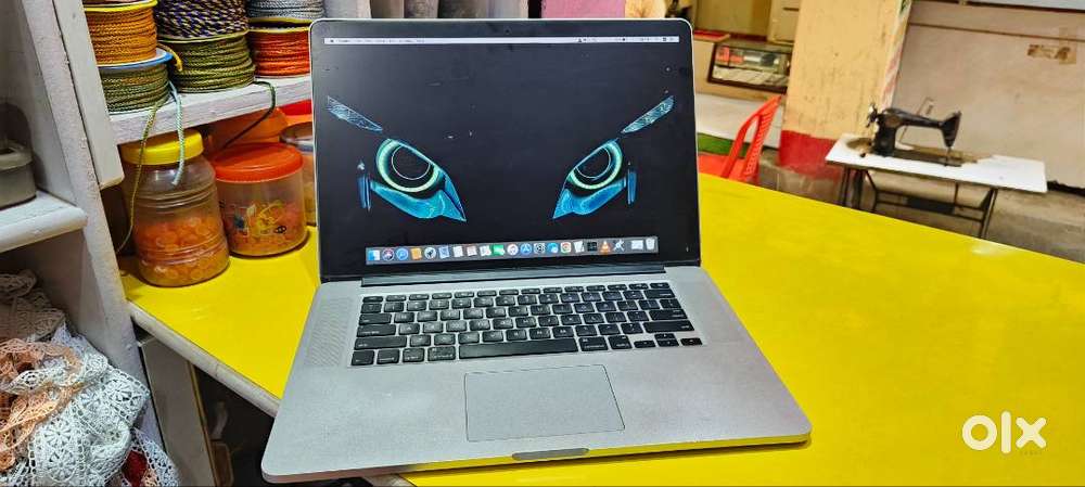 MacBook pro New condition