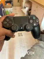 Playstation 4 —500Gp original 2 joystick